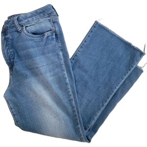 Kut from the Kloth Medium Blue Cropped Denim Jeans